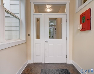 1020 Porter Street - Photo Thumbnail 4