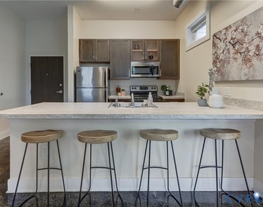 1020 Porter Street - Photo Thumbnail 13