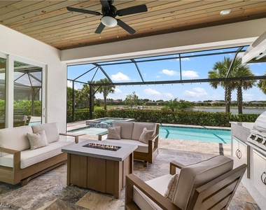 13528 Blue Bay Circle - Photo Thumbnail 28
