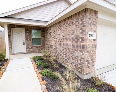 21811 Hickory Springs Court - Photo Thumbnail 2