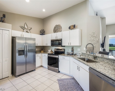 23601 Sandycreek Terrace - Photo Thumbnail 14