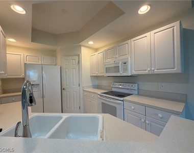 14999 Rivers Edge Court - Photo Thumbnail 32