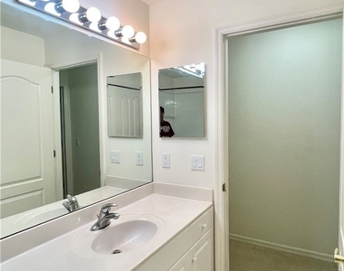 9440 Ivy Brook Run - Photo Thumbnail 12