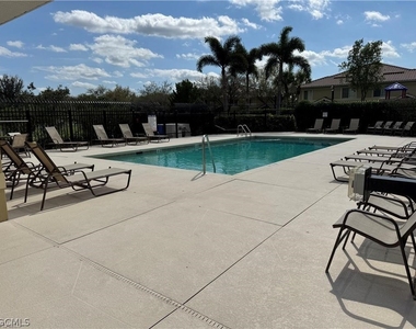 9440 Ivy Brook Run - Photo Thumbnail 16