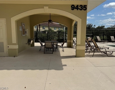 9440 Ivy Brook Run - Photo Thumbnail 18