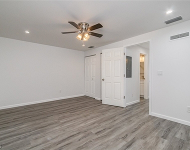 1300 Estero Boulevard - Photo Thumbnail 15