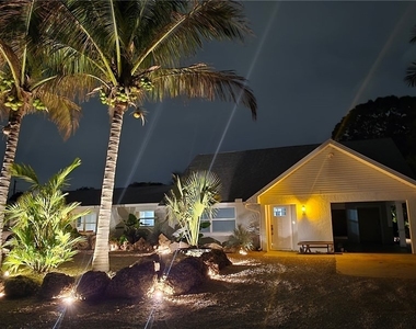958 Indiana Avenue - Photo Thumbnail 20