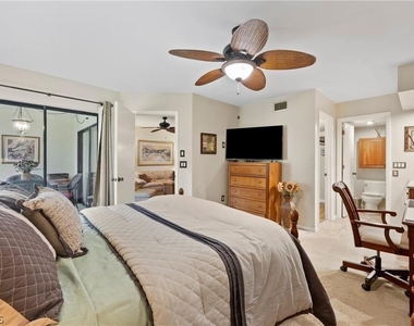 15075 Parkside Drive - Photo Thumbnail 10
