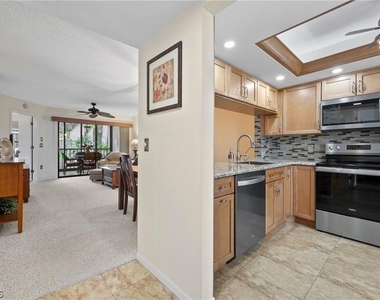 15075 Parkside Drive - Photo Thumbnail 24