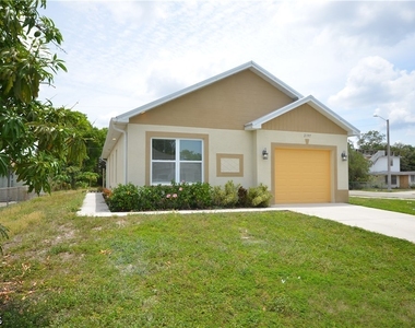 2197 Davis Court - Photo Thumbnail 2