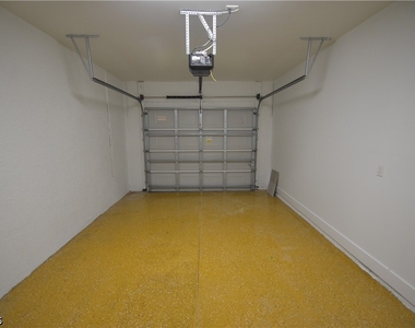 2197 Davis Court - Photo Thumbnail 15