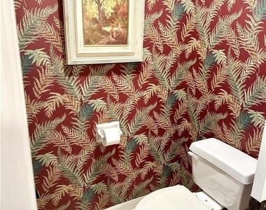 27080 Lake Harbor Court - Photo Thumbnail 15