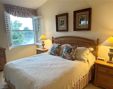 27080 Lake Harbor Court - Photo Thumbnail 11