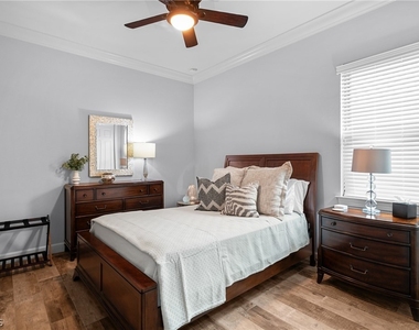 9383 Slate Court - Photo Thumbnail 15