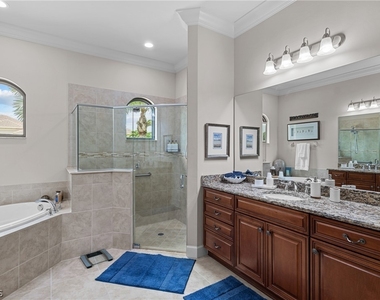 9383 Slate Court - Photo Thumbnail 13
