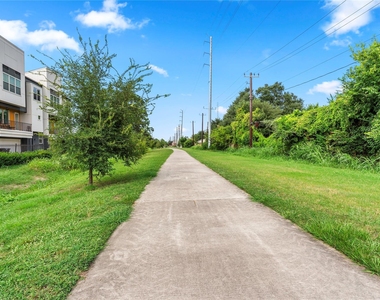 3113 Arbor Street - Photo Thumbnail 9