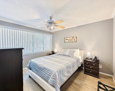 12100 Melville Dr - Photo Thumbnail 16