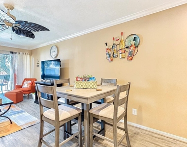 12100 Melville Dr - Photo Thumbnail 10