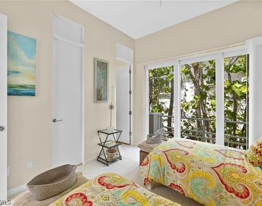 3860 Gordon Drive - Photo Thumbnail 25