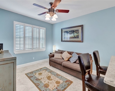 5945 Sand Wedge Lane - Photo Thumbnail 10