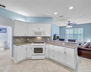5945 Sand Wedge Lane - Photo Thumbnail 7