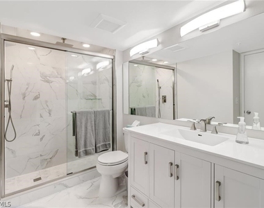 1265 Wildwood Lakes Boulevard - Photo Thumbnail 10