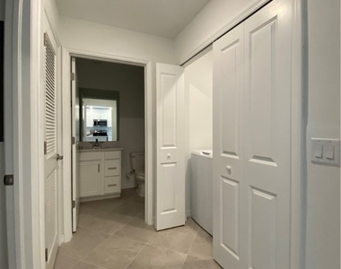 5427 Double Eagle Circle - Photo Thumbnail 5