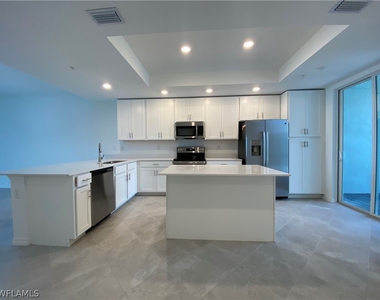 5427 Double Eagle Circle - Photo Thumbnail 2