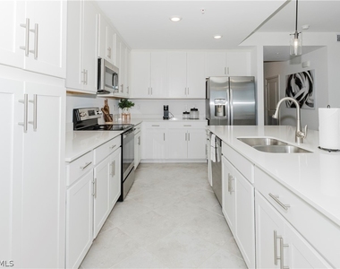 5835 Double Eagle Circle - Photo Thumbnail 3