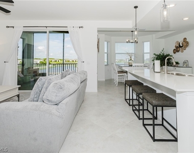 5835 Double Eagle Circle - Photo Thumbnail 4