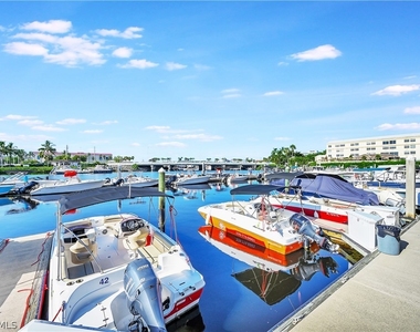 410 Bayfront Place - Photo Thumbnail 17