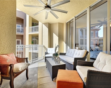 410 Bayfront Place - Photo Thumbnail 12