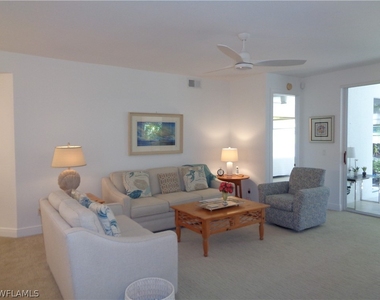 515 Laguna Royale Boulevard - Photo Thumbnail 5