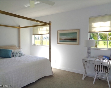 515 Laguna Royale Boulevard - Photo Thumbnail 22