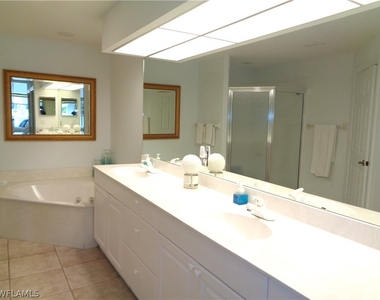 515 Laguna Royale Boulevard - Photo Thumbnail 20