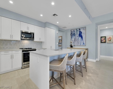 1111 Central Avenue - Photo Thumbnail 6