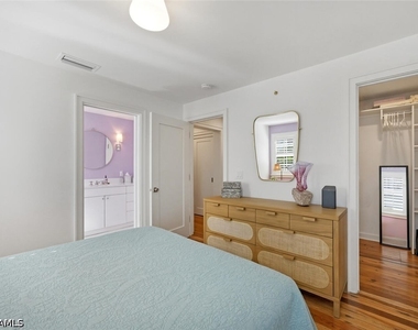 92 10th Avenue S - Photo Thumbnail 28