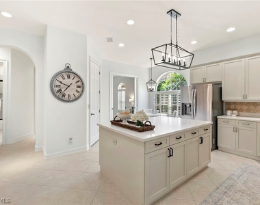 20112 Saraceno Drive - Photo Thumbnail 15