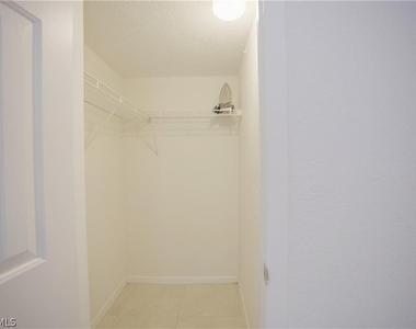 4635 Bayshore Drive - Photo Thumbnail 10