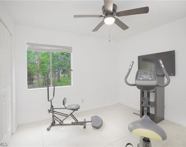 4635 Bayshore Drive - Photo Thumbnail 6