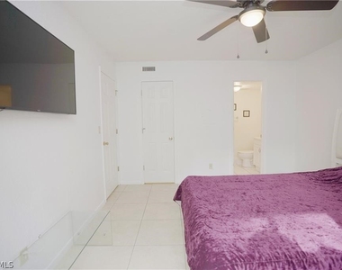4635 Bayshore Drive - Photo Thumbnail 11