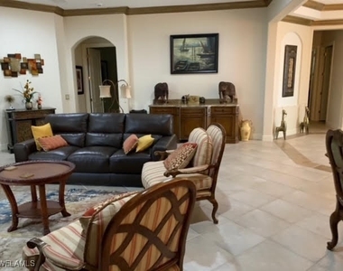 15543 Monterosso Lane - Photo Thumbnail 10