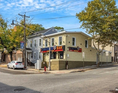 541 Union - Photo Thumbnail 1
