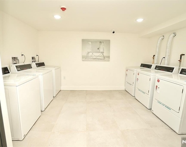 536-540 Central - Photo Thumbnail 17