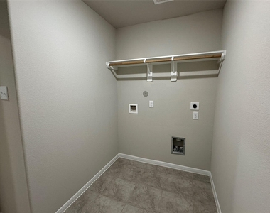 1436 Sundown Glen Lane - Photo Thumbnail 16