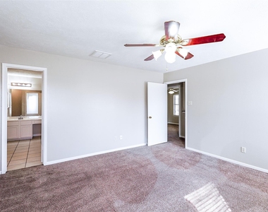 2103 Charlton House Lane - Photo Thumbnail 14