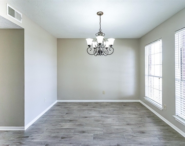 2103 Charlton House Lane - Photo Thumbnail 2
