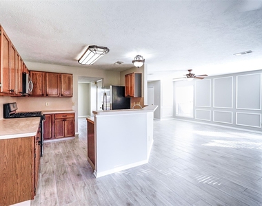 2103 Charlton House Lane - Photo Thumbnail 8