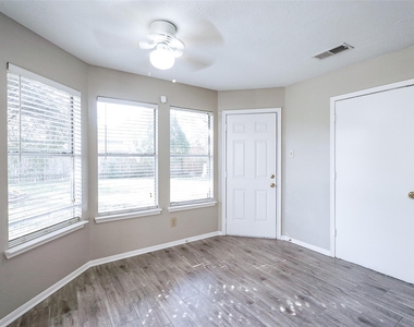 2103 Charlton House Lane - Photo Thumbnail 7