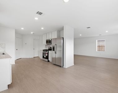 6323 Geyser Starish Drive - Photo Thumbnail 18